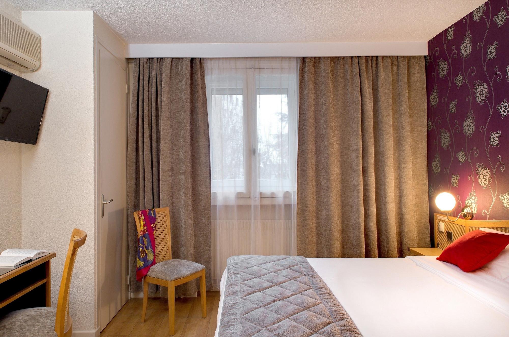 Logis Hotel Du Midi - Saint Etienne Sud Luaran gambar