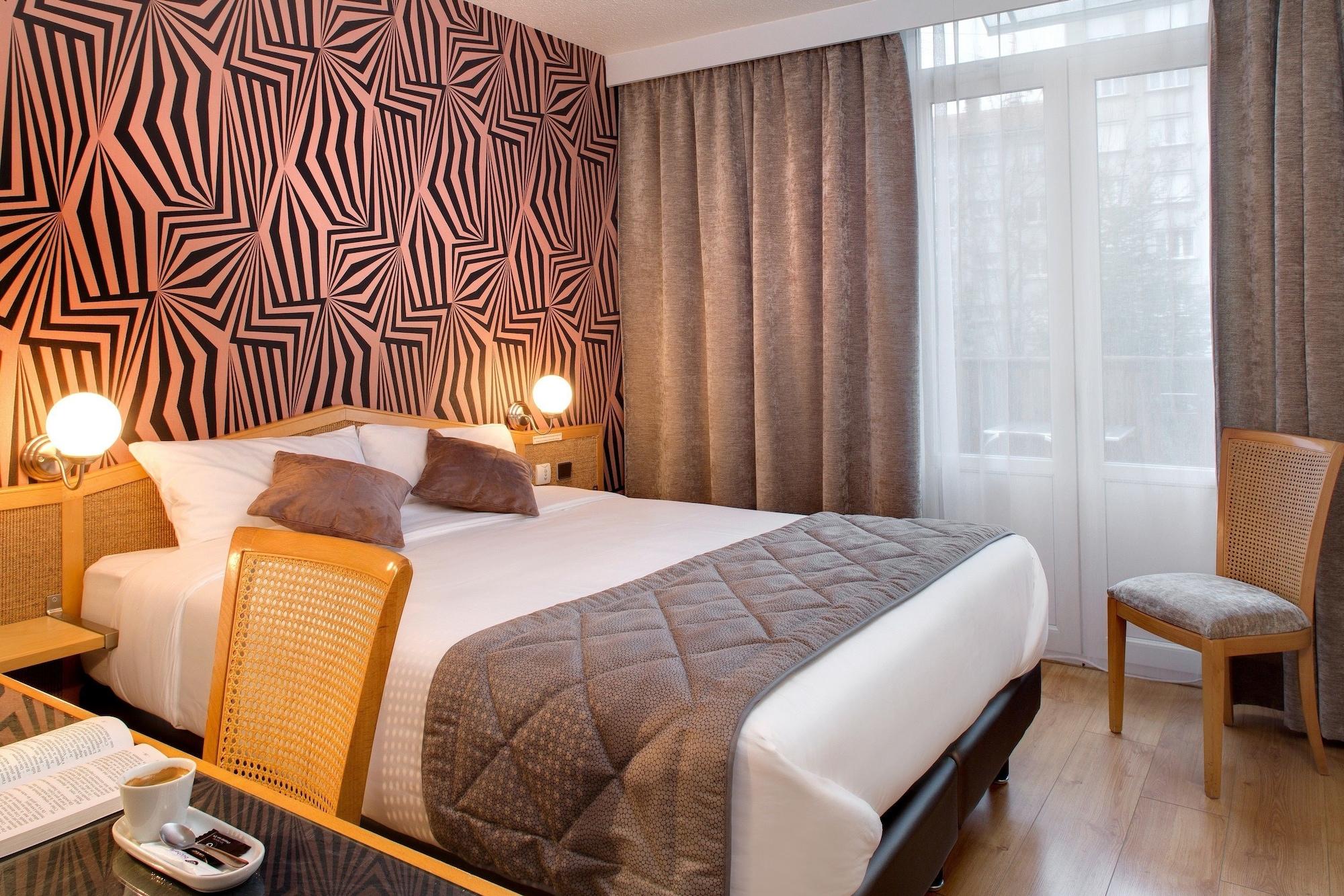 Logis Hotel Du Midi - Saint Etienne Sud Luaran gambar