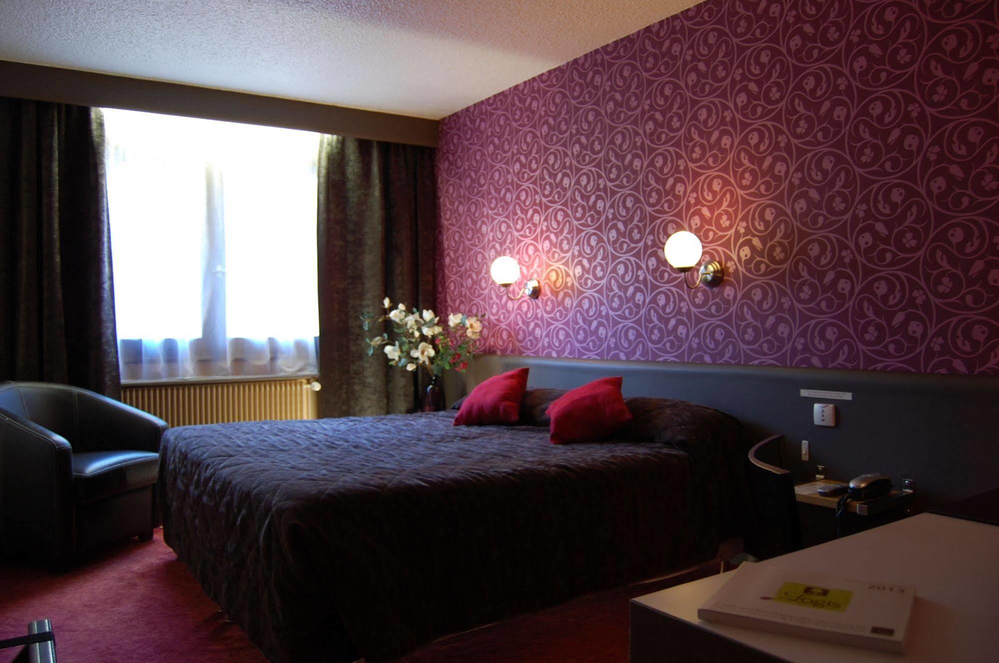 Logis Hotel Du Midi - Saint Etienne Sud Luaran gambar