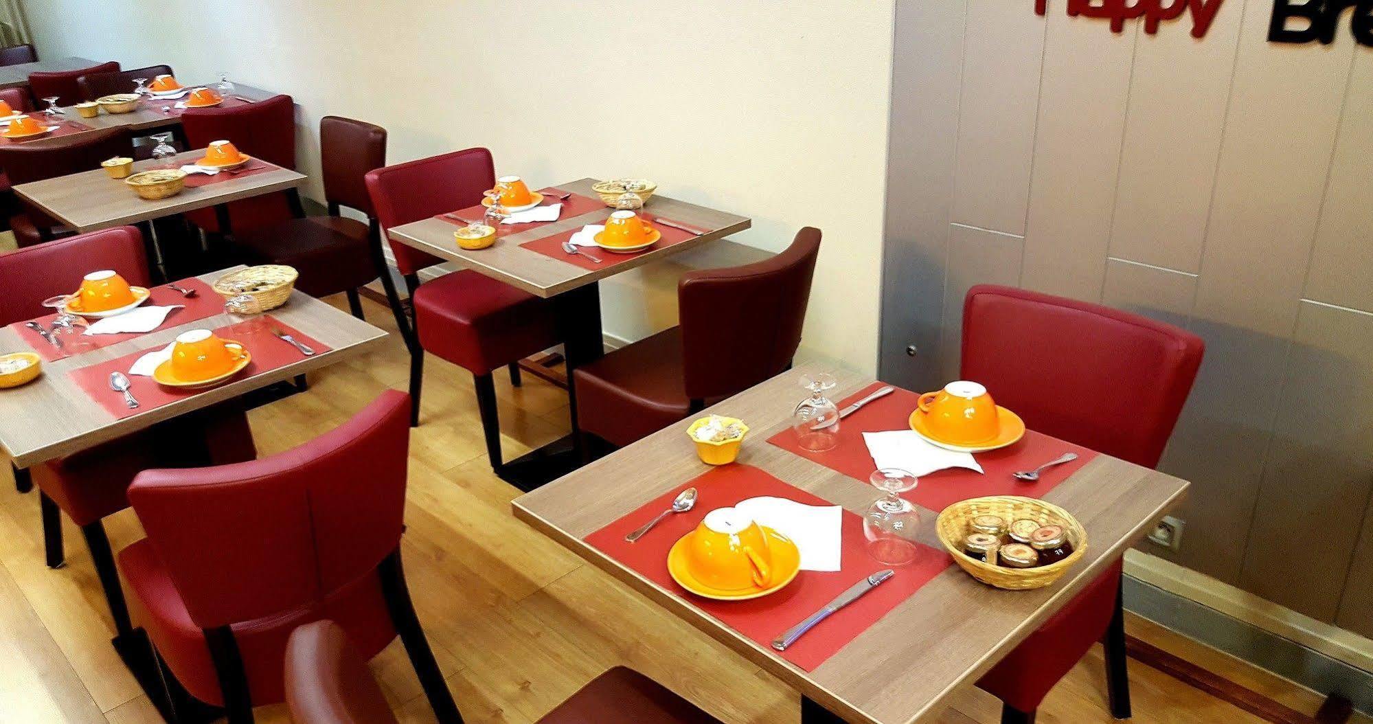 Logis Hotel Du Midi - Saint Etienne Sud Luaran gambar